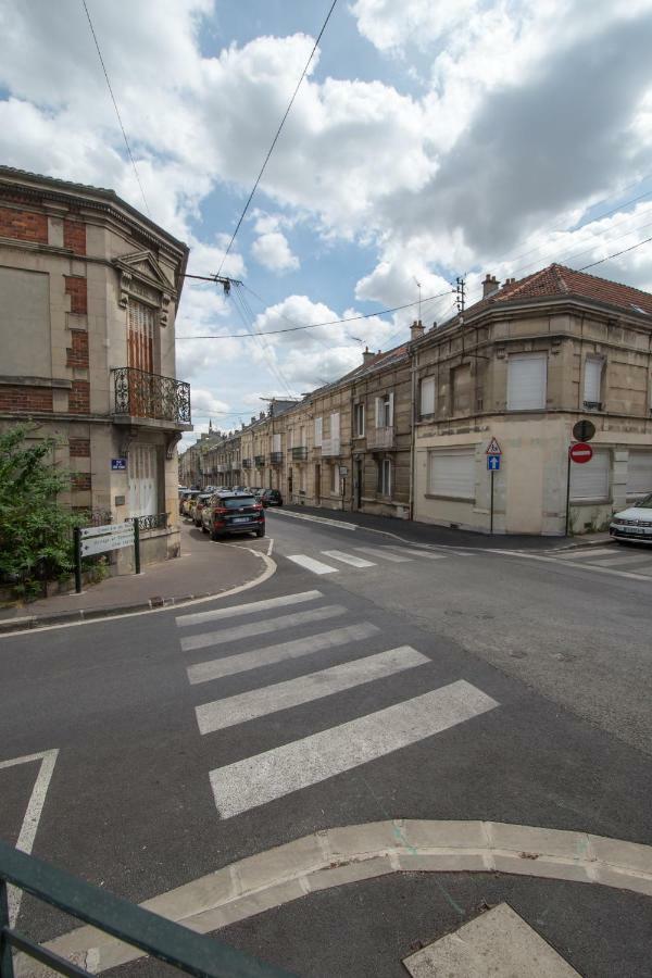 L'Epopee Des Coteaux 3☆ - Centre Ville - Épernay Exteriör bild